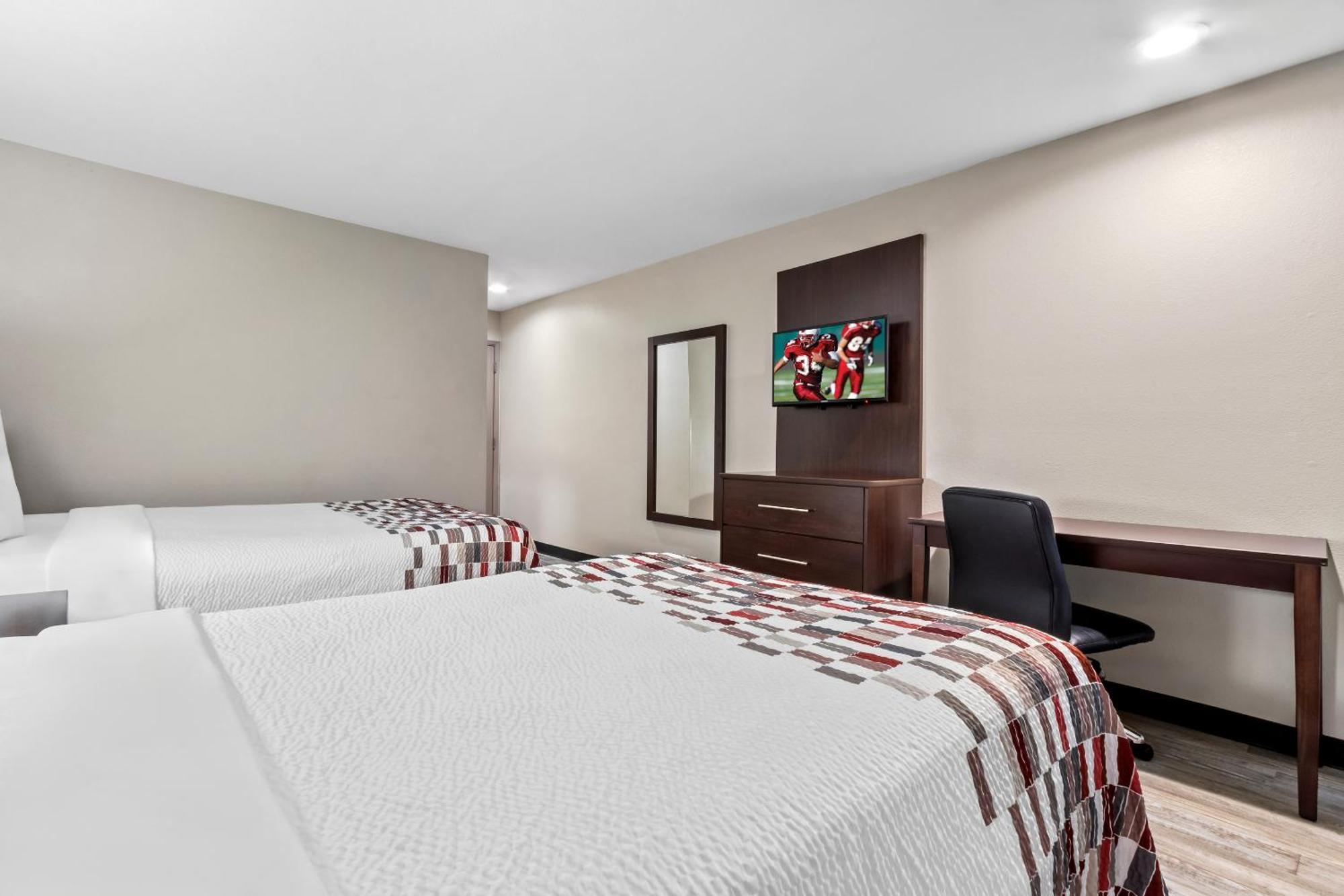 Red Roof Inn Phoenix North - I-17 At Bell Rd Экстерьер фото